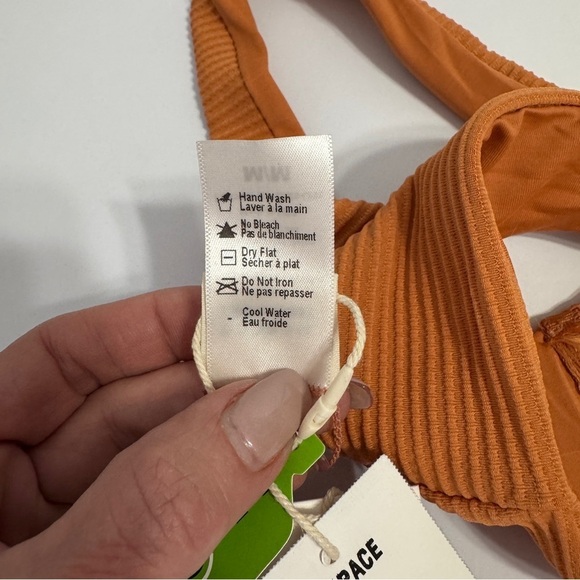 L*Space Nikita Top & Sandy Bottom Bikini Set Medium | Burnt Orange | NWT - Picture 9 of 9